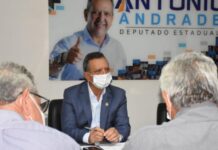 Antonio Andrade recebe permissionários de transporte público do Estado e garante apoio a demandas