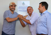 Em São Félix do Tocantins, Governador Wanderlei Barbosa entrega reforma da Escola Estadual Sagrado Coração de Jesus