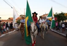 Cavalgada de Gurupi é prestigiada por autoridades e atrai várias pessoas