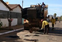 Infraestrutura intensifica melhorias na malha asfáltica de Gurupi com operação Buraco Zero