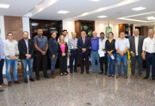 Governador em exercício, Laurez Moreira, recebe vereadores de Gurupi e discute demandas da cidade