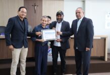 Jornalista Zacarias Martins recebe Moção de Aplausos da Câmara de Gurupi