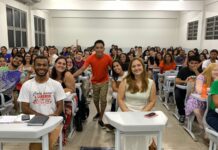 Vinícius Martins faz palestra show no UNITPAC em Araguaína