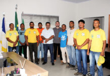 Prefeito João Alberto recebe a equipe da Brigada Permanente de Controle de Incêndios Florestais em Tocantínia