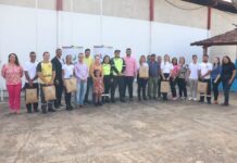 Prefeitura de Gurupi entrega novos uniformes para agentes de trânsito da AMTT