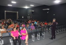 Transformando Vozes, Construindo Futuros: O Impacto do Curso de Dicção e Oratória em Curupi