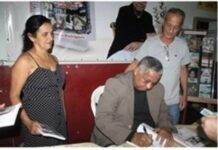 Lançamento do livro “Ladainhas, Benditos e Cabarés”, do escritor Edivaldo Rodrigues, movimenta Porto Nacional
